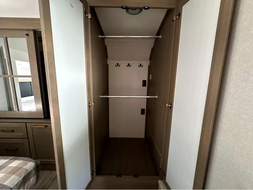 2026 JAYCO EAGLE 321RSTS - Image 27