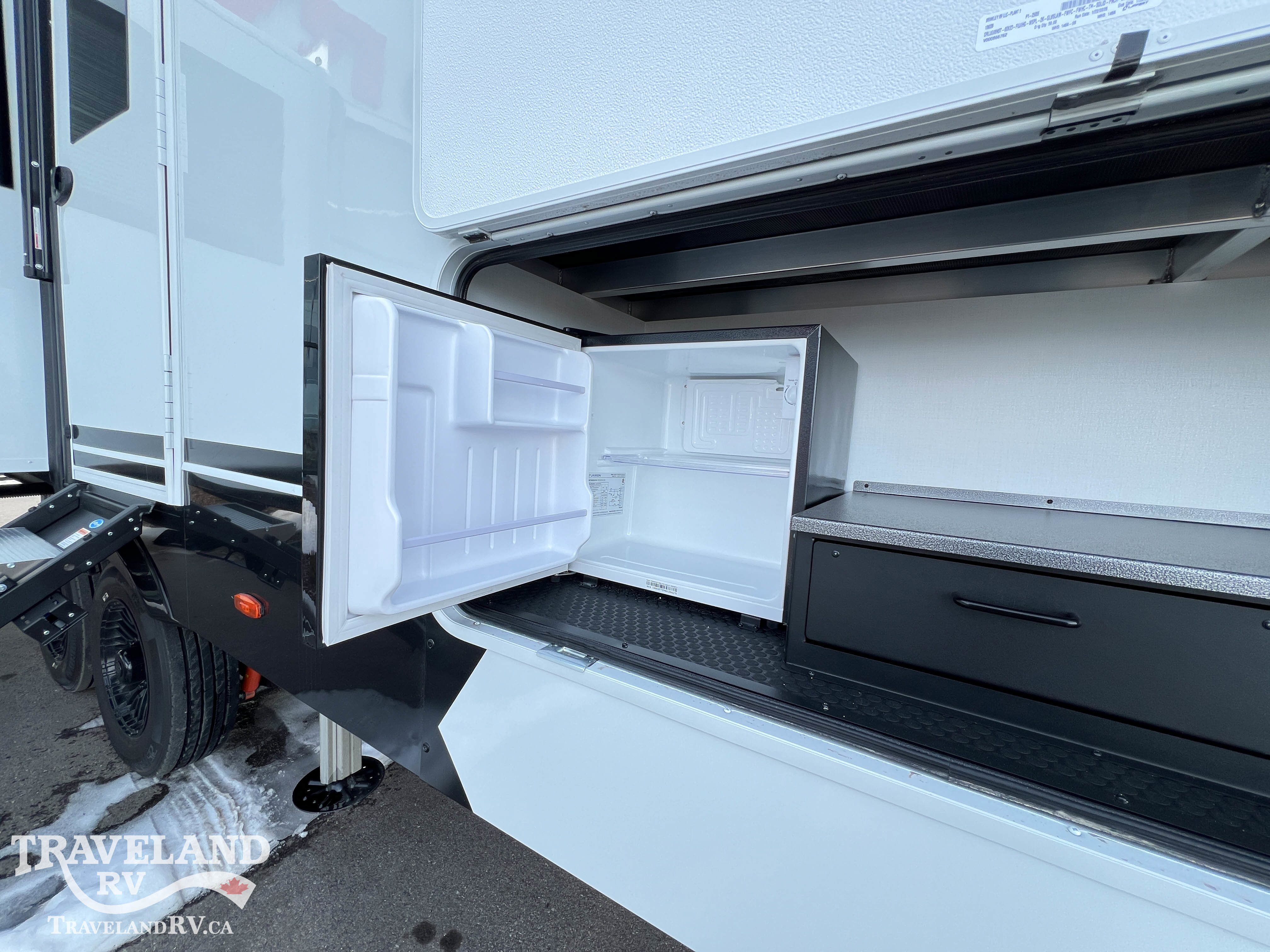 2026 Brinkley RV Model Z 3610 - Image 11