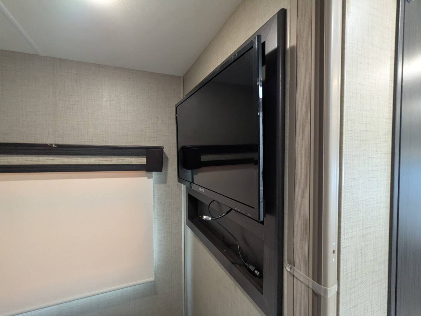 2020 Thor Motor Coach Compass RUV 24SX - Image 22