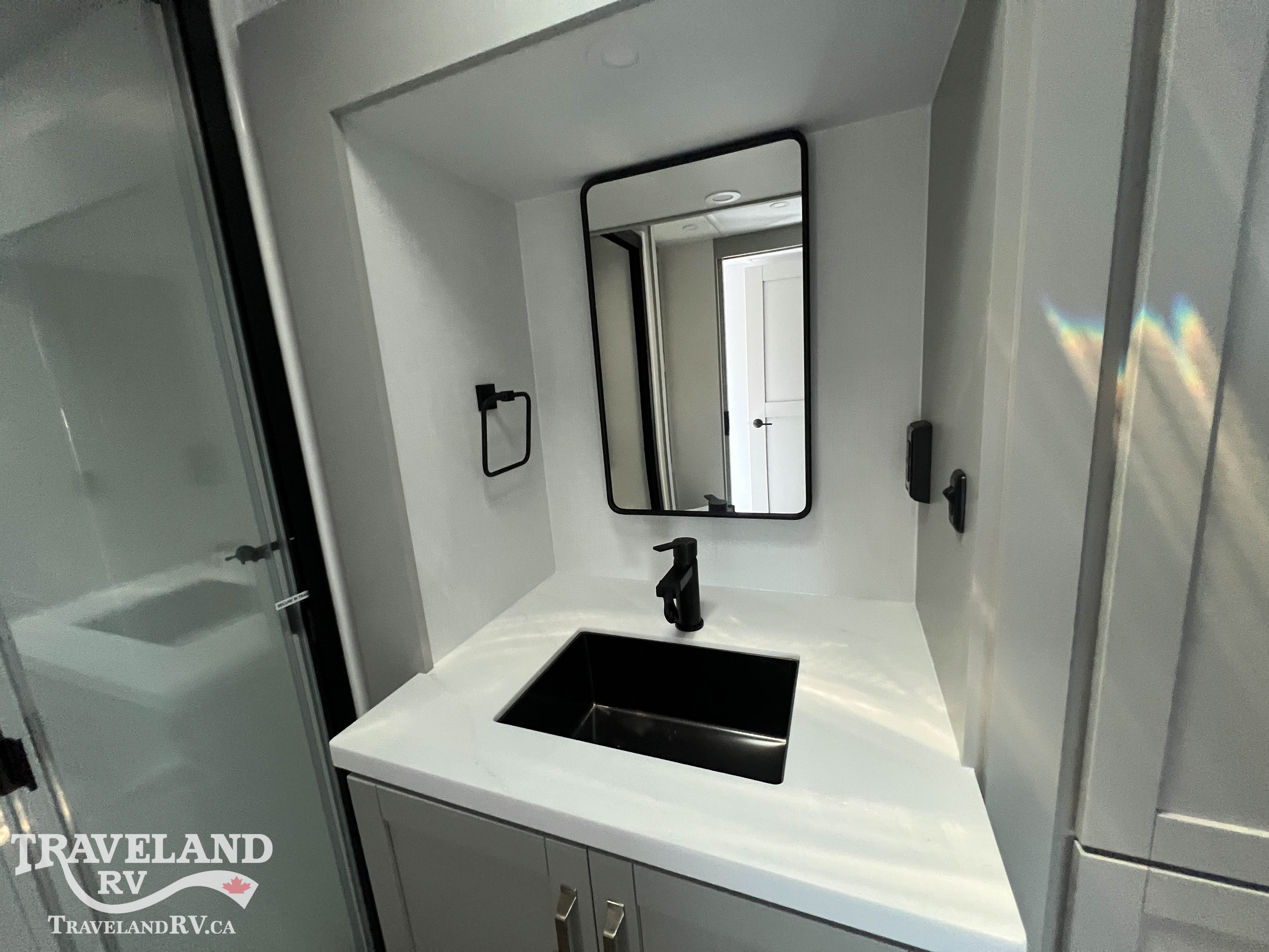 2026 Brinkley RV Model Z 2900 - Image 33