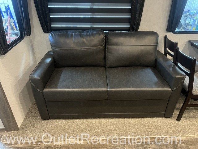 2022 Forest River Sabre 37FBT - Image 8