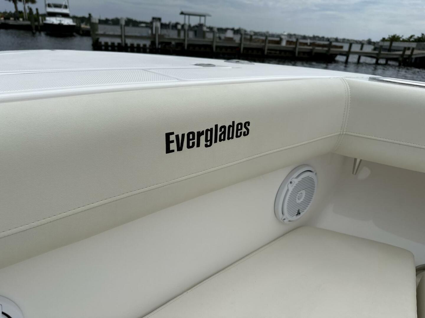 2017 Everglades - Image 35