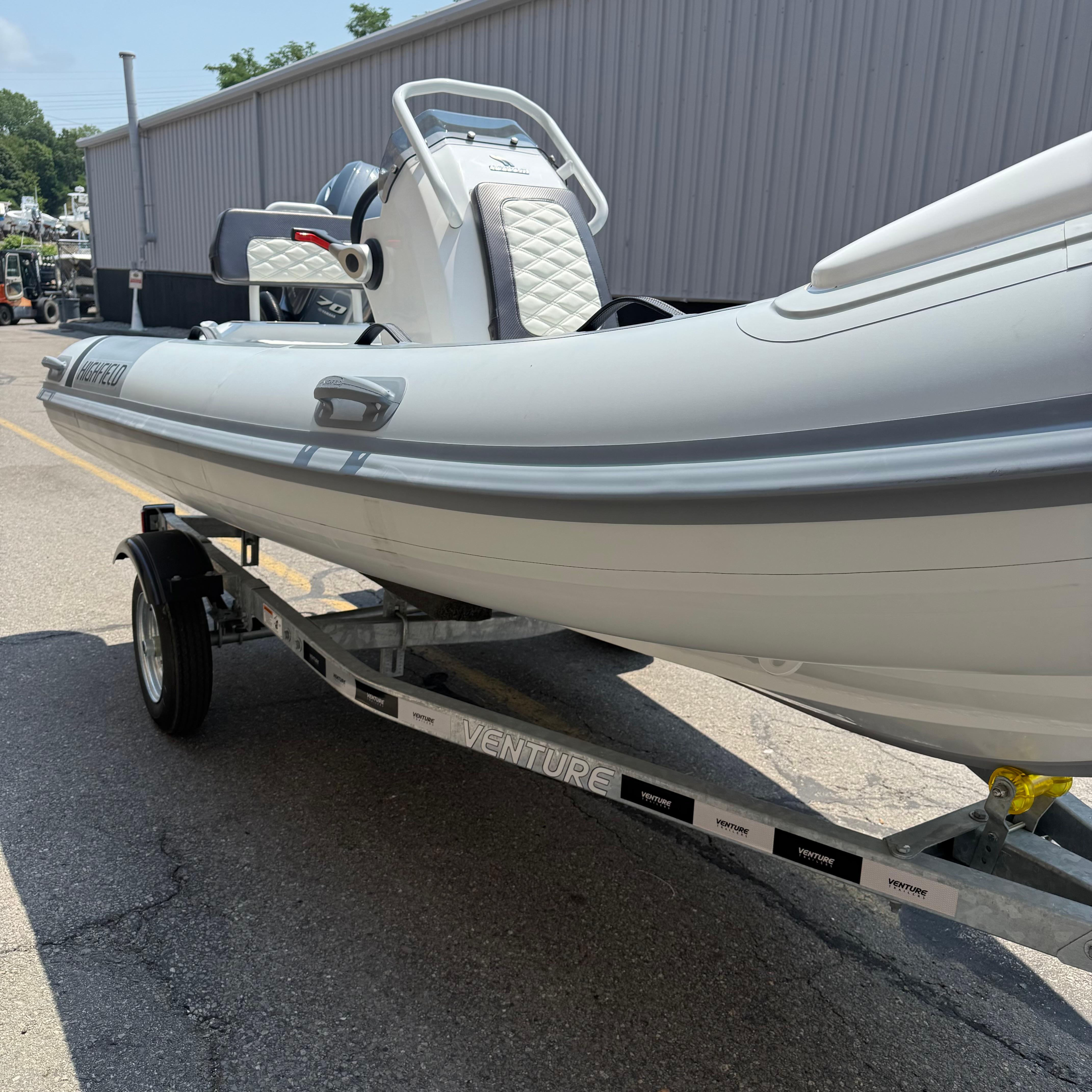 2025 Highfield Sport 420 Standard - Image 10