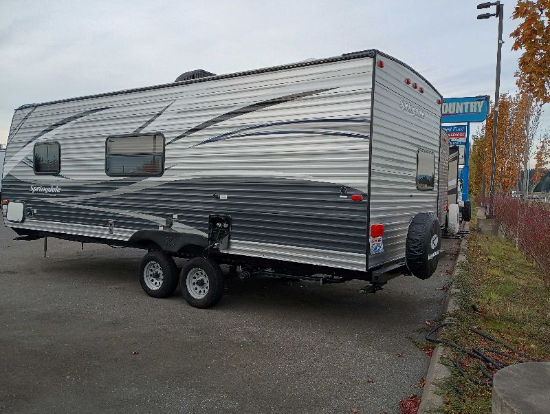 2018 Keystone Springdale West 220BHWE - Image 2