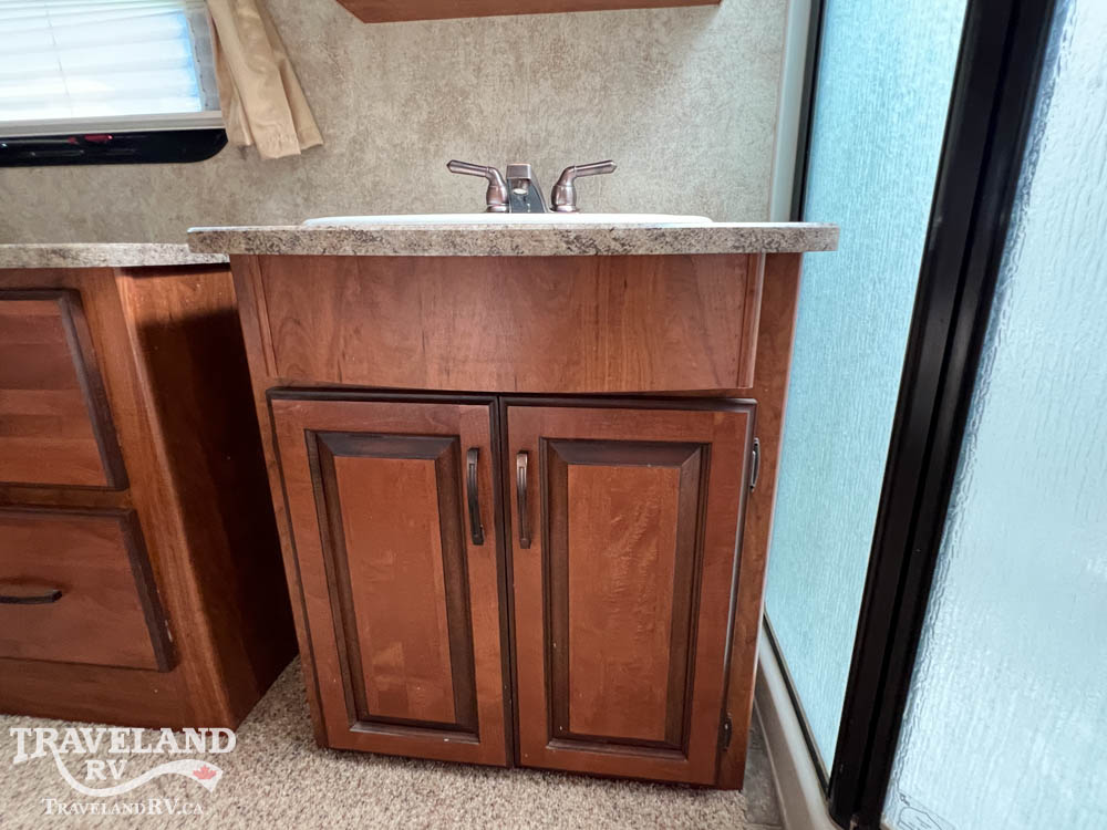 2012 KEYSTONE LAREDO HANDYMAN SPECIAL 295RK - Image 32