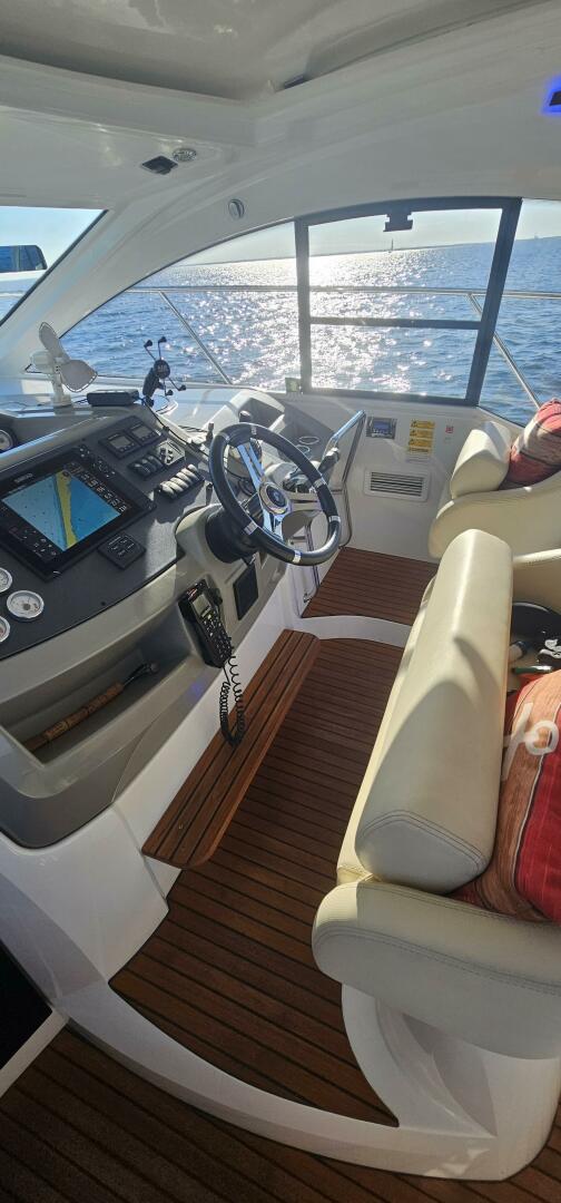 2015 Beneteau 38 Gran Tourismo - Image 6