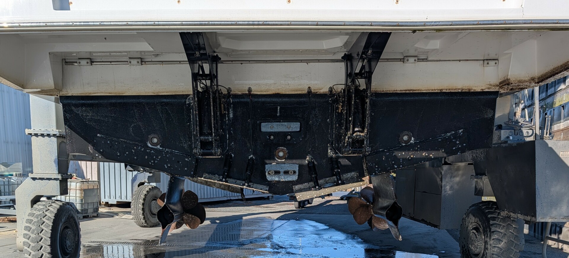 2022 Cruisers Yachts 54 Cantius - Image 91