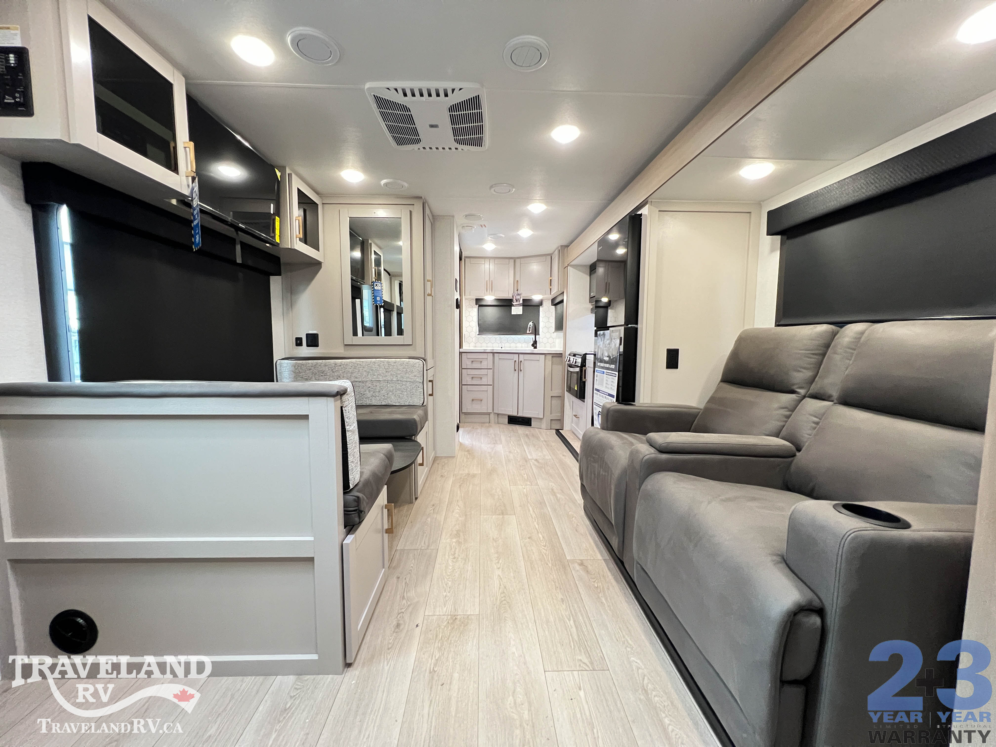2027 Jayco Jay Feather 21MML - Image 3