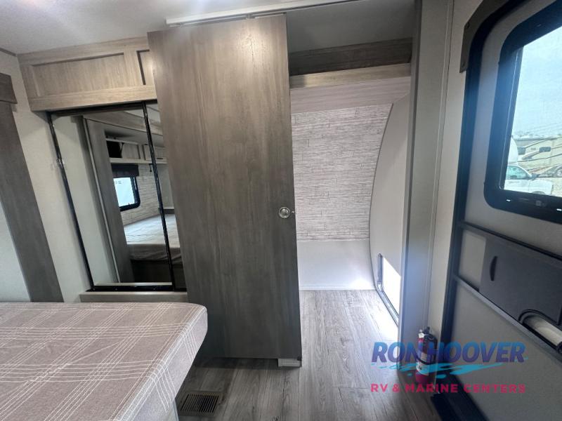 2026 COACHMEN 333DORM - Image 12