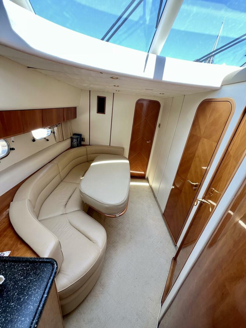 2000 Viking Princess 52 Flybridge - Image 58