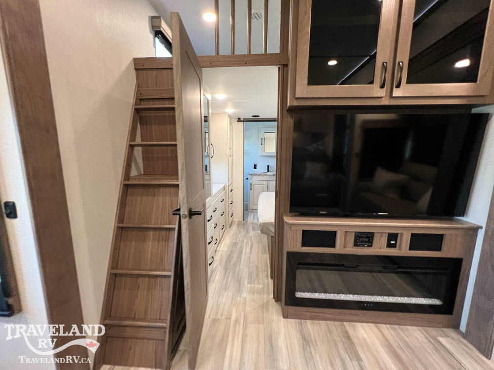 2023 Alliance RV Paradigm 395DS - Image 28