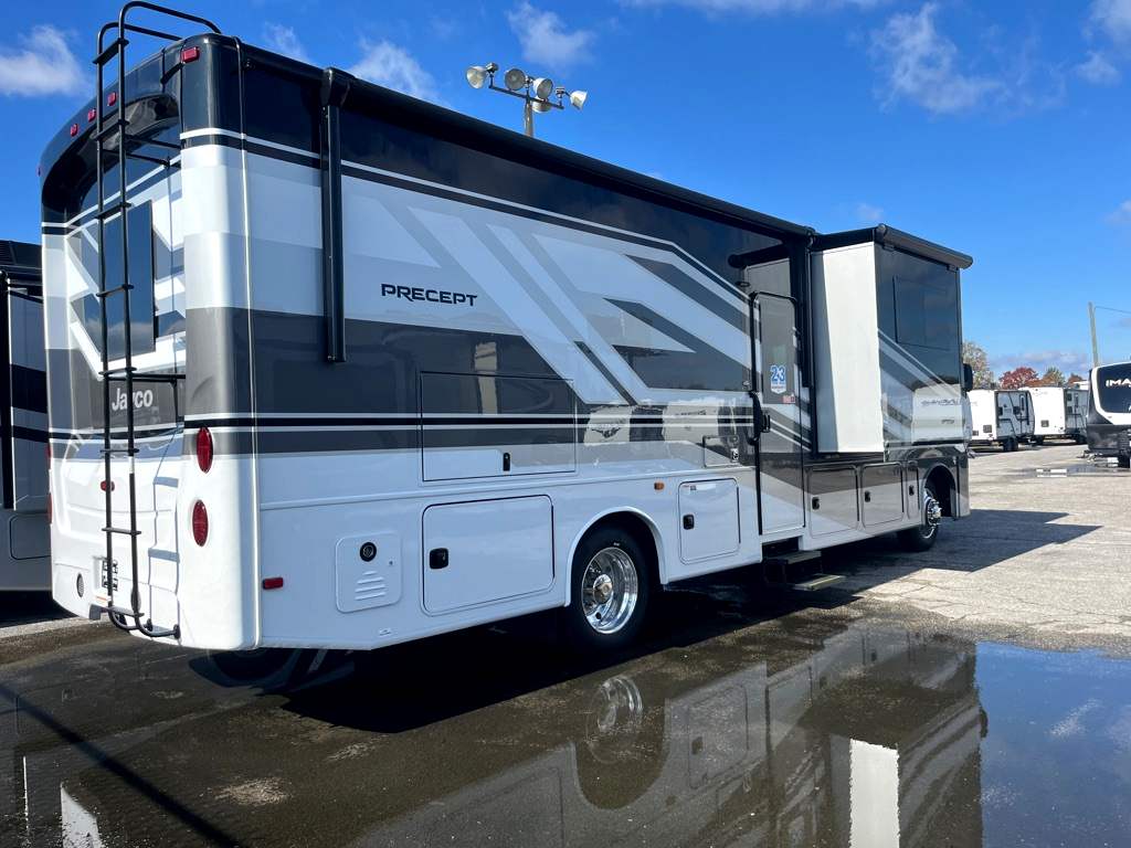 2026 JAYCO PRECEPT 31UL - Image 4