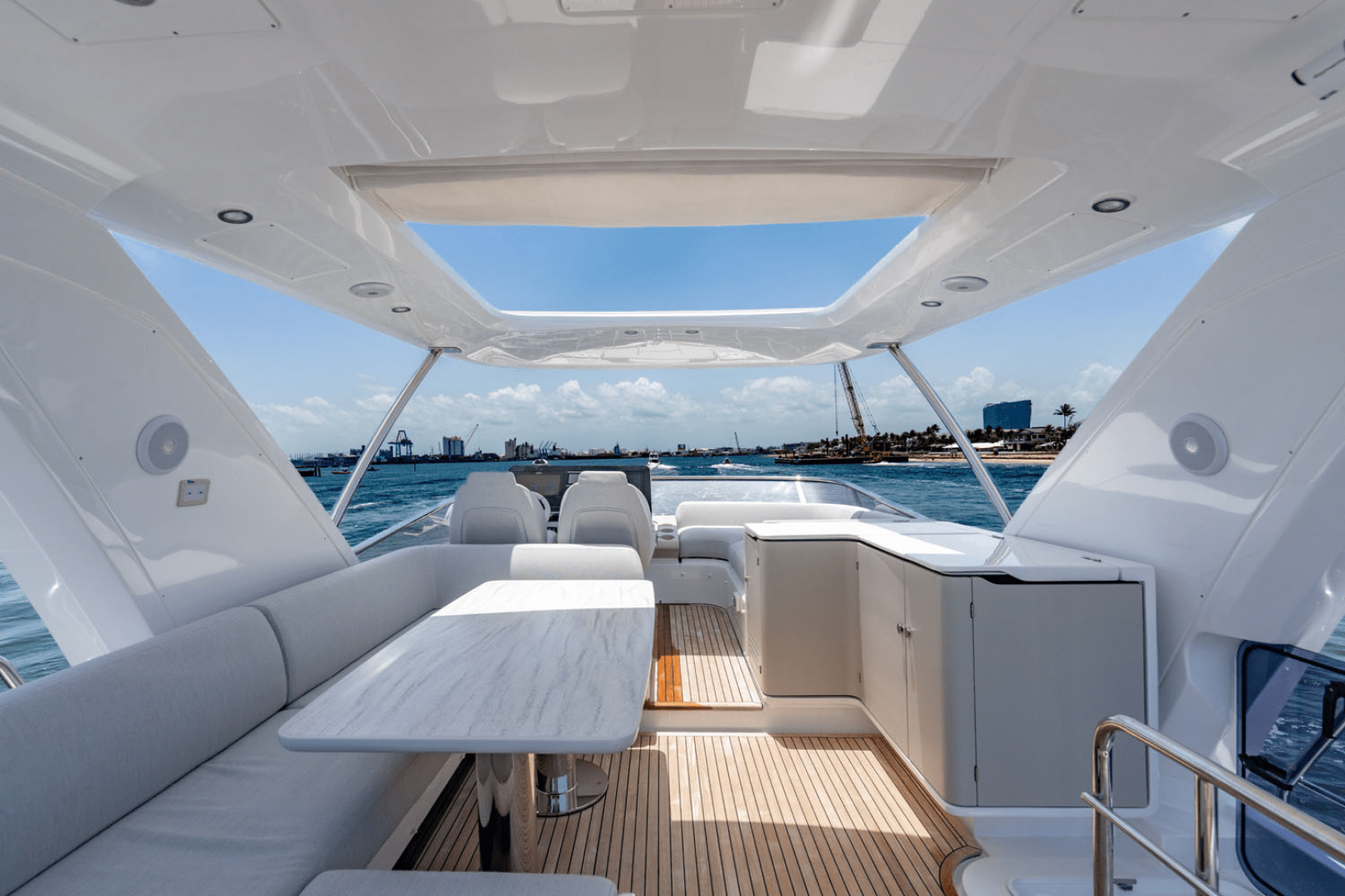 2024 Azimut 60 FLY - Image 68