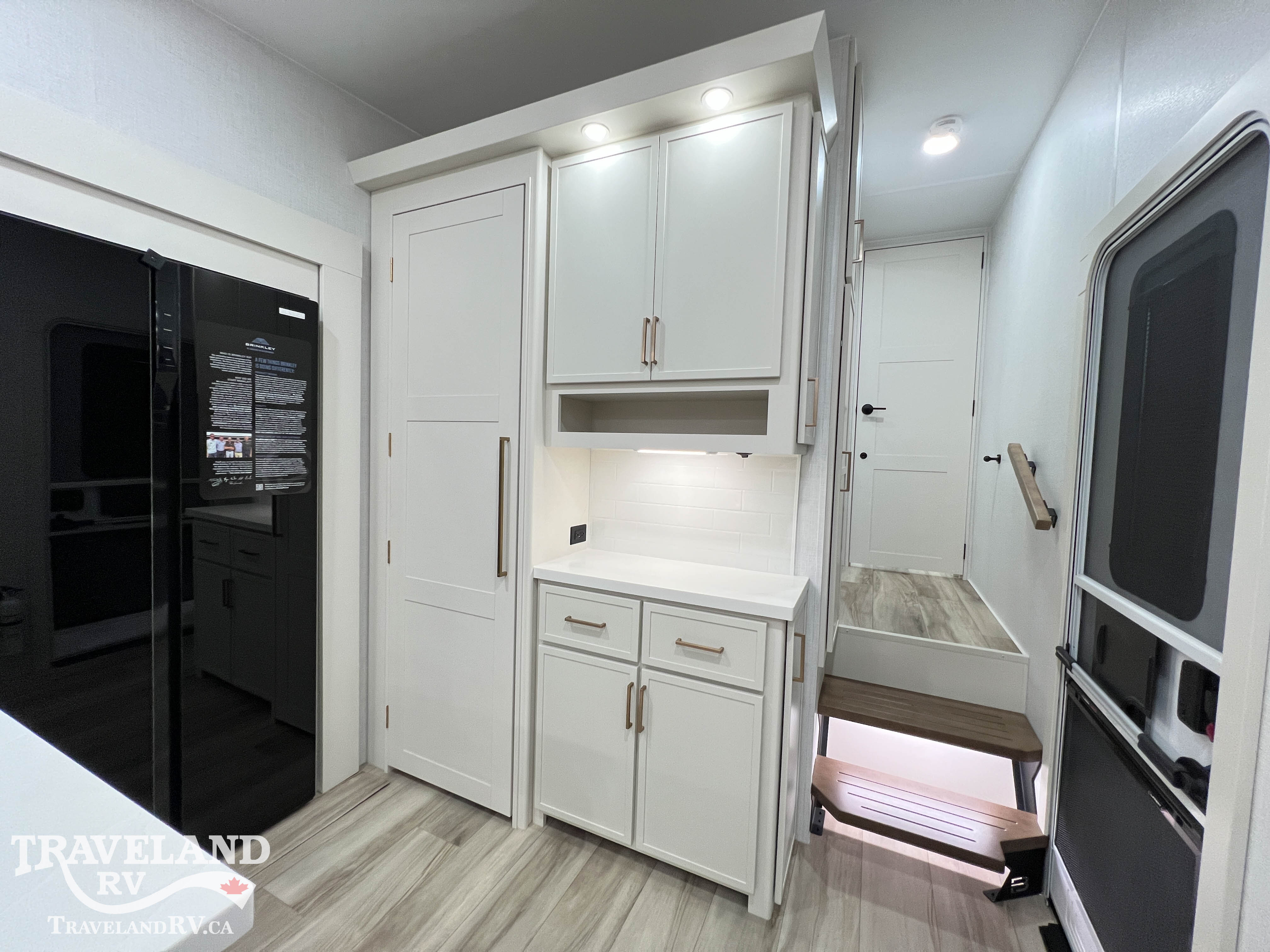2027 Brinkley RV Model Z 2900 - Image 29