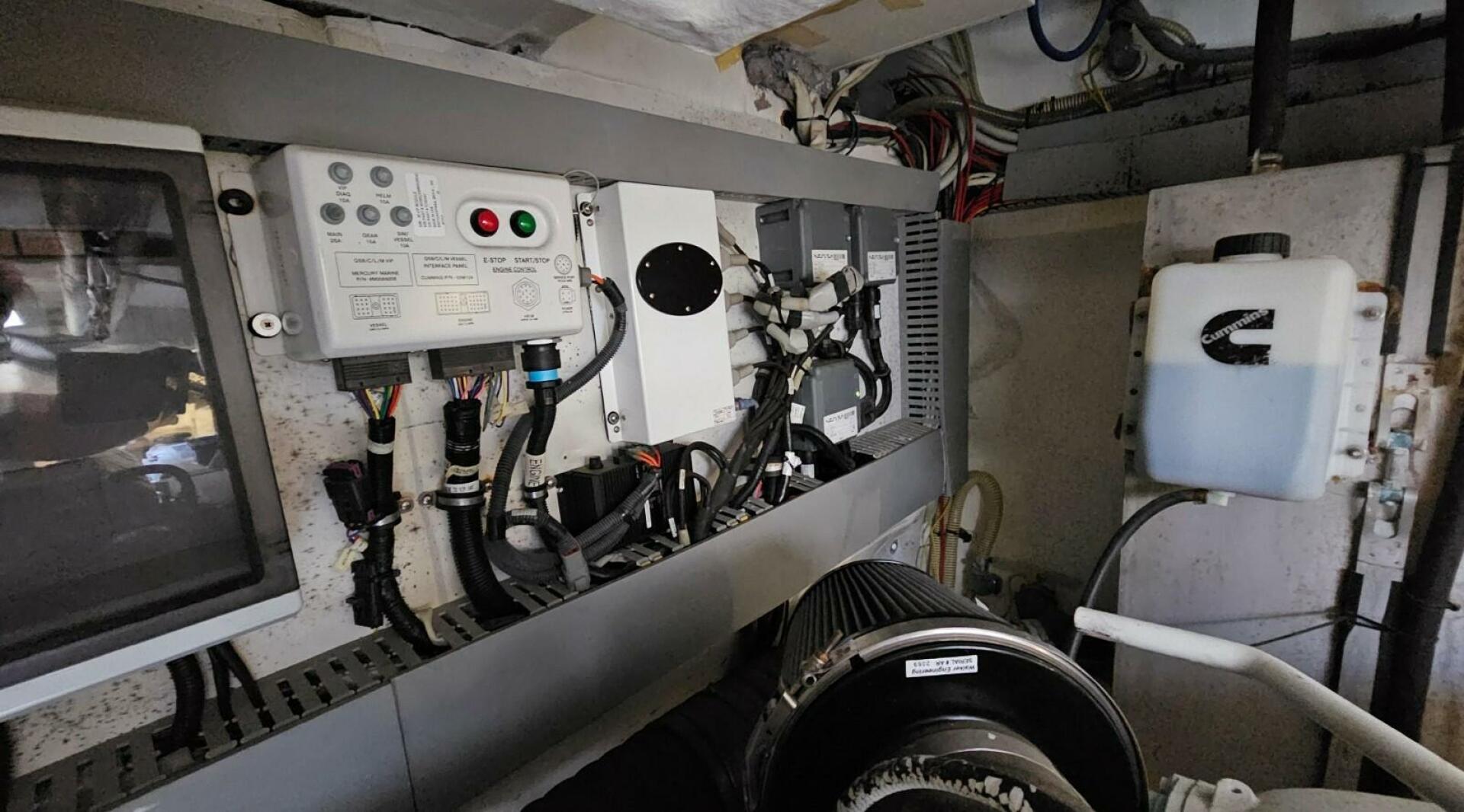 2015 Azimut Atlantis 50 - Image 37