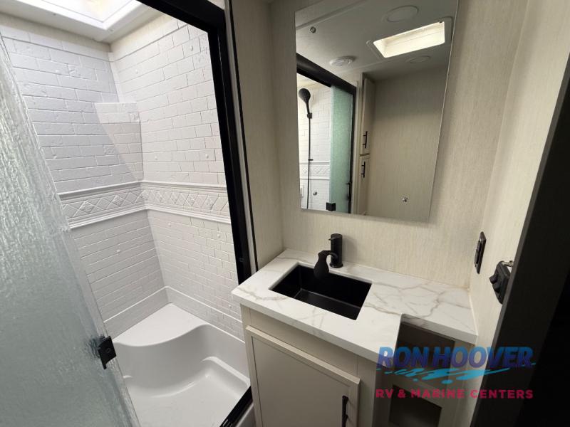 2026 FOREST RIVER 38BNB - Image 22