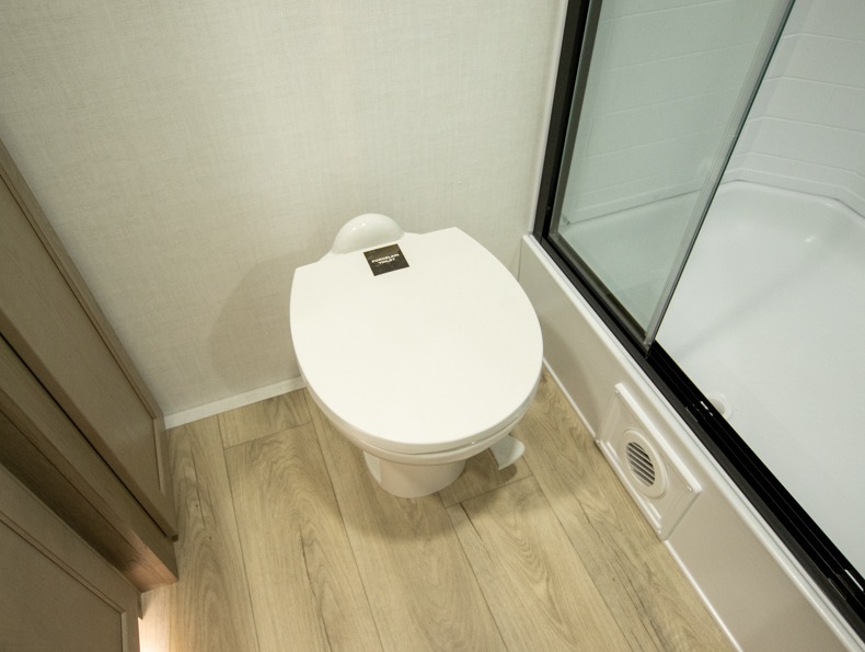2026 Forest River Rockwood Mini Lite 2523MBR - Image 20