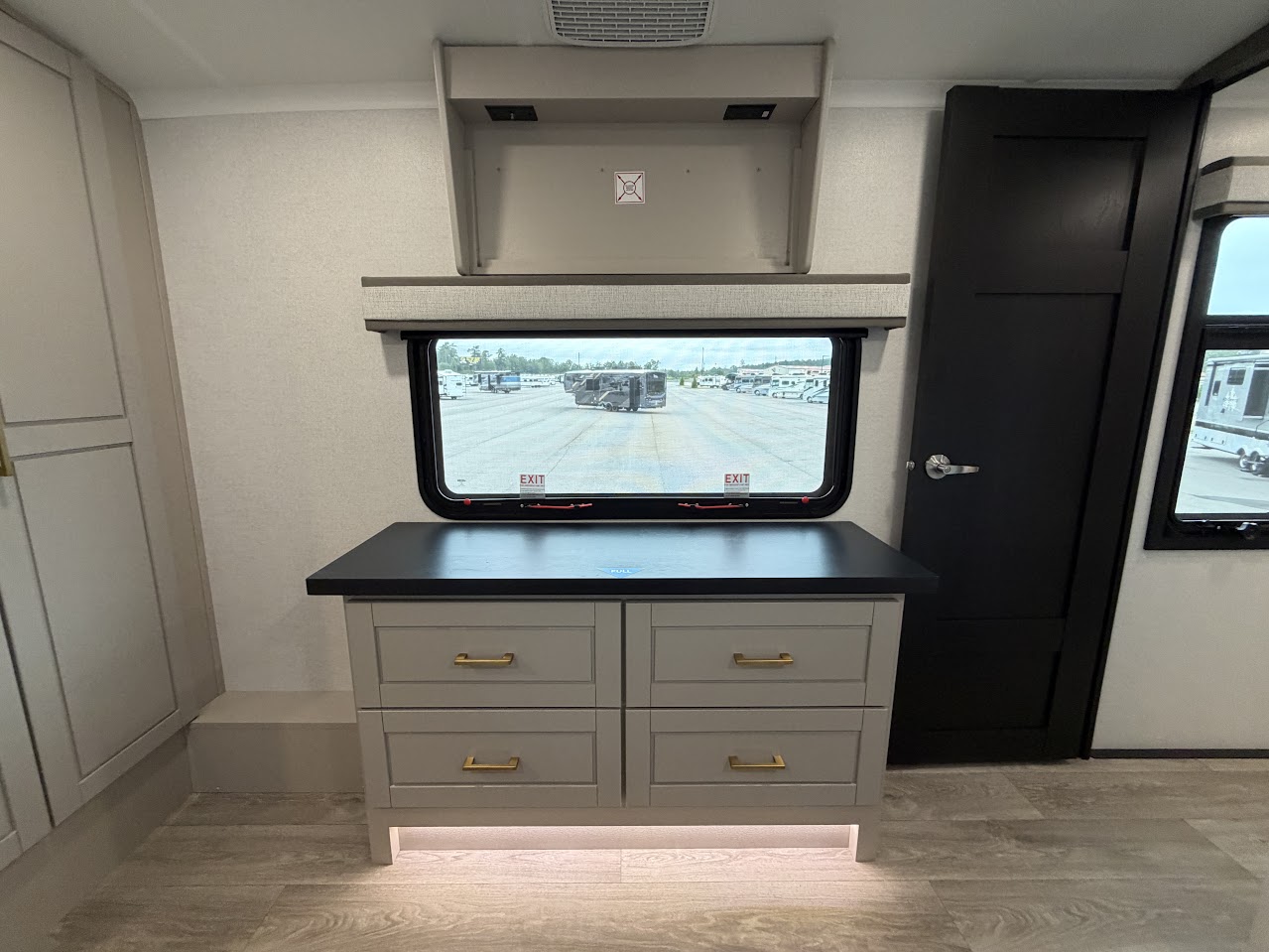 2027 JAYCO NORTH POINT 375TBDB - Image 69