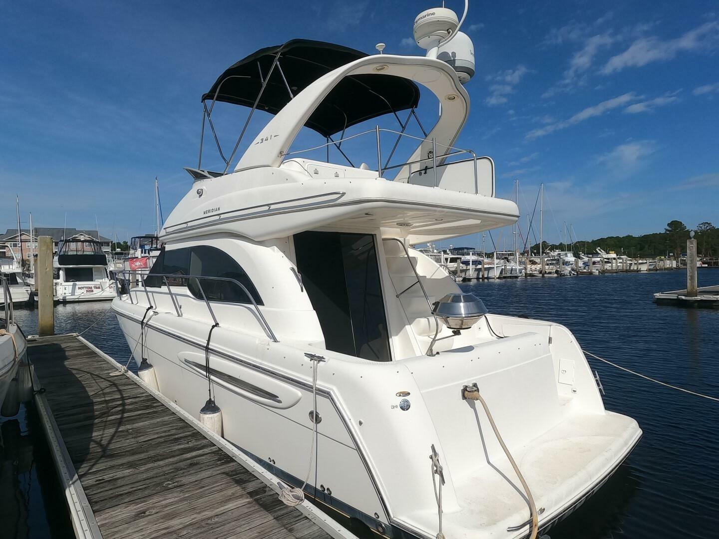 2003 Meridian 34 Convertible - Image 2