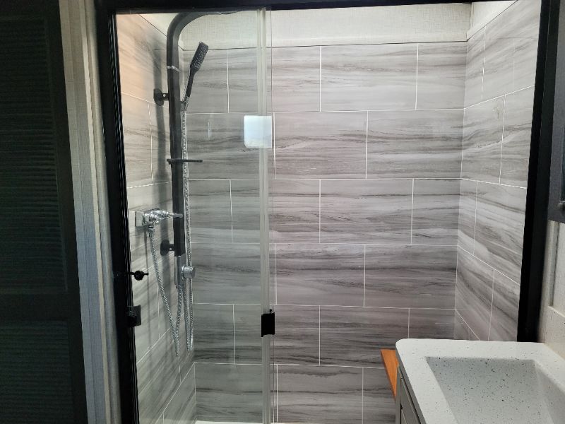 2021 CrossRoads Redwood RW3981FK - Image 15