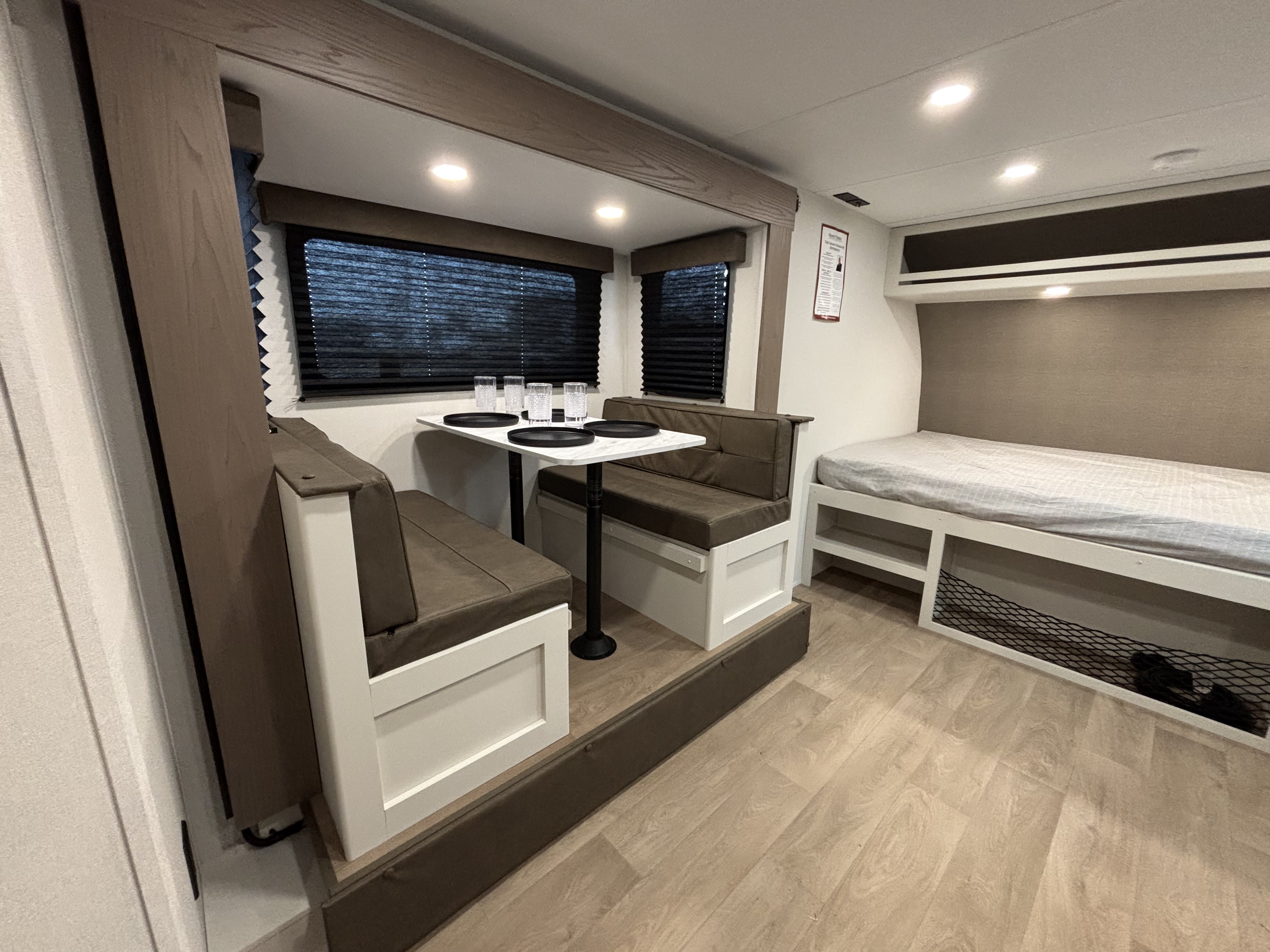 2026 Grand Design Transcend ONE 161DB - Image 13
