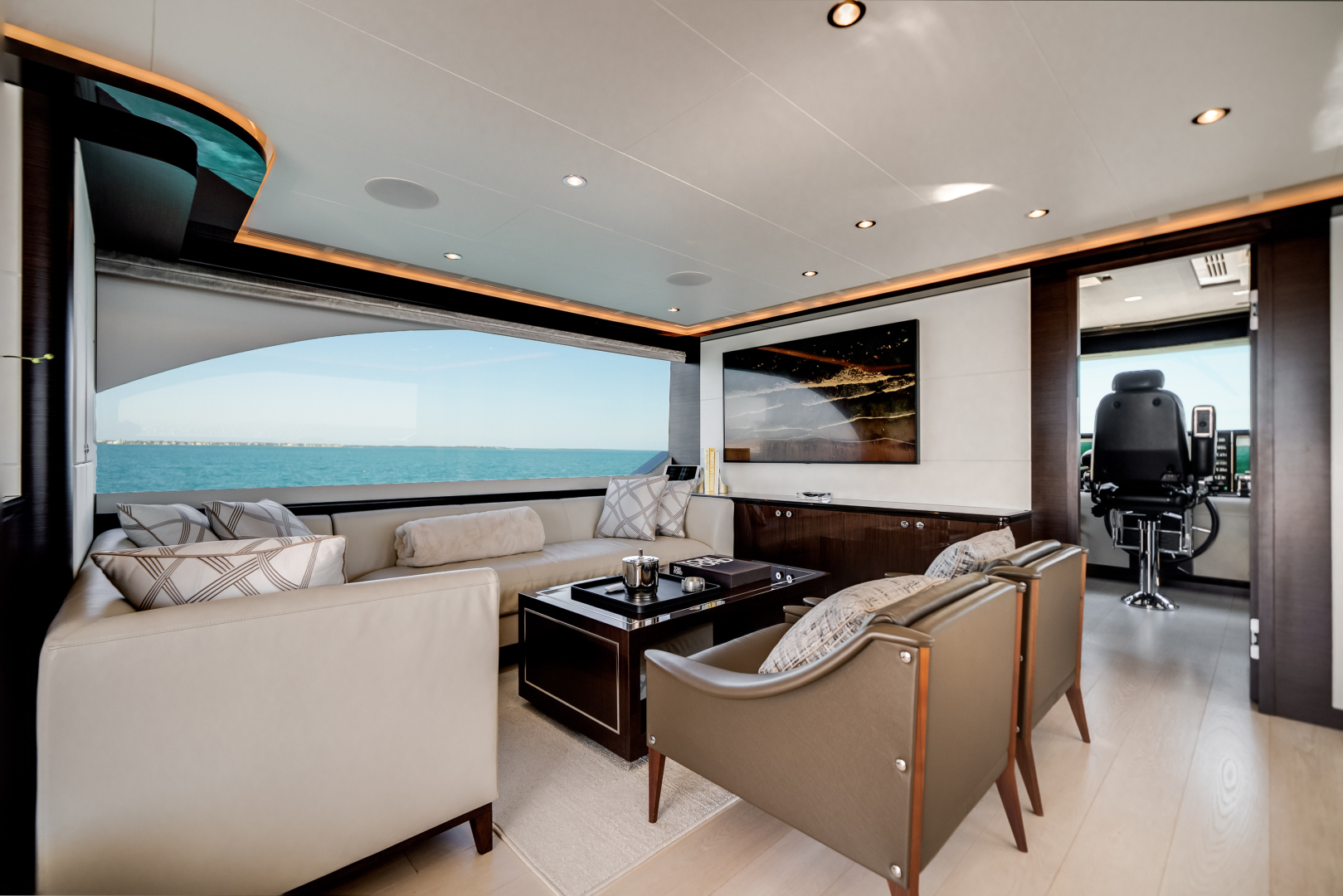 2022 Ocean Alexander 37L - Image 68
