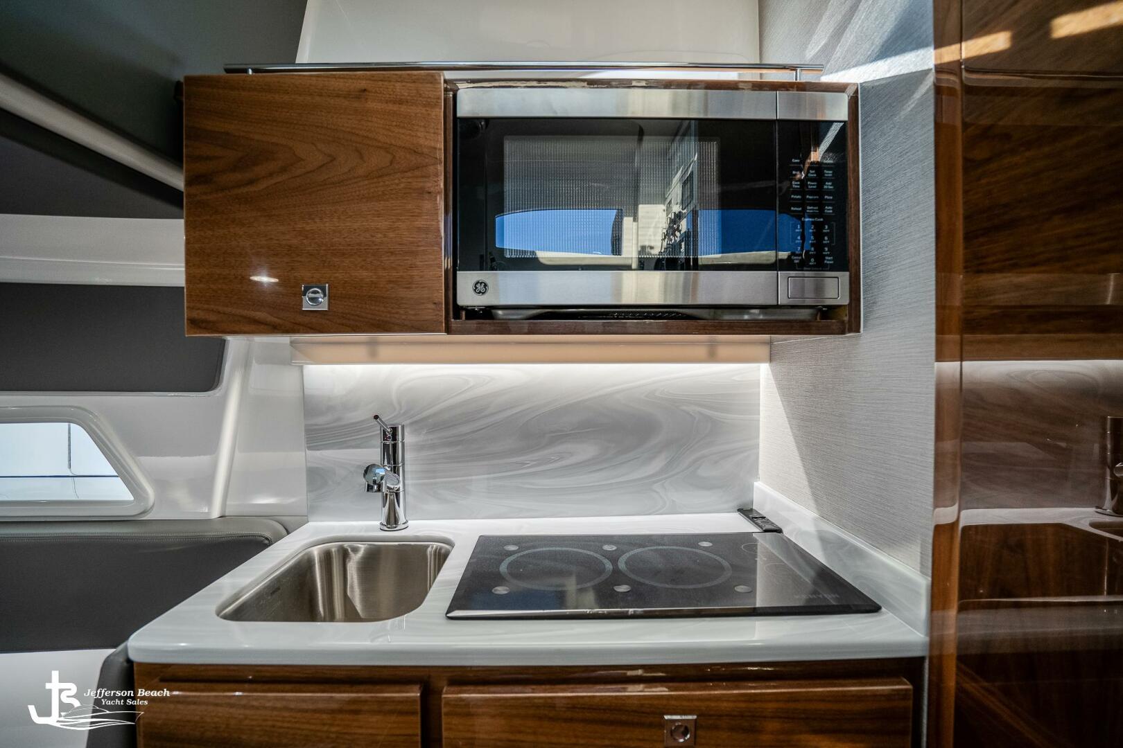 2025 Valhalla Boatworks V-46 - Image 31