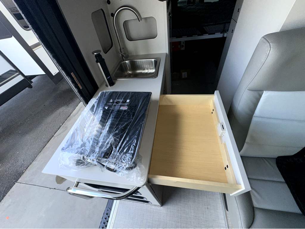 2026 AIRSTREAM RANGELINE POP TOP - Image 13