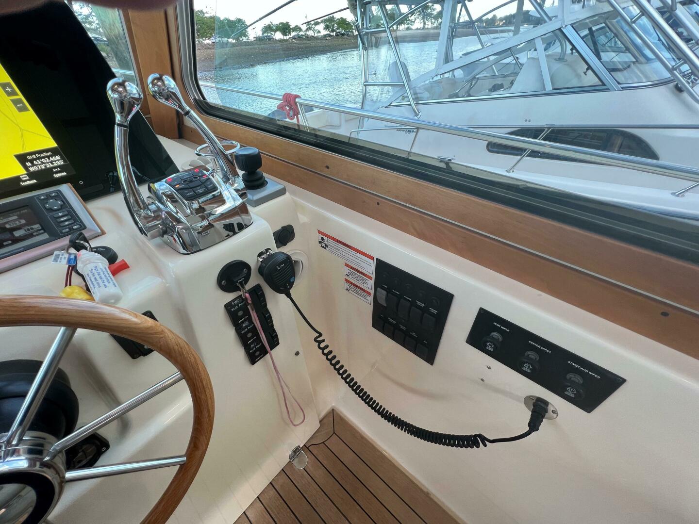 2008 Sabre 42 Hardtop Express - Image 16