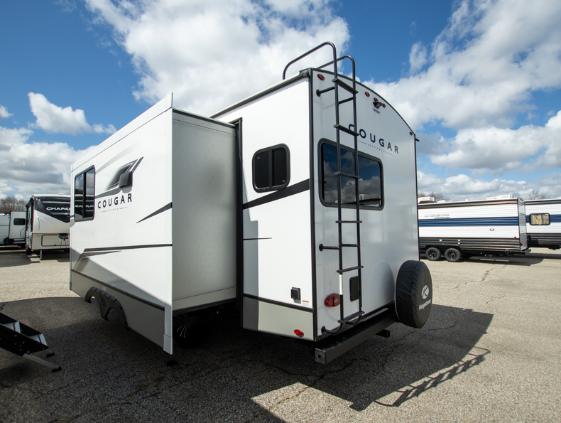 2024 Keystone Cougar Half-Ton 22MLS - Image 3