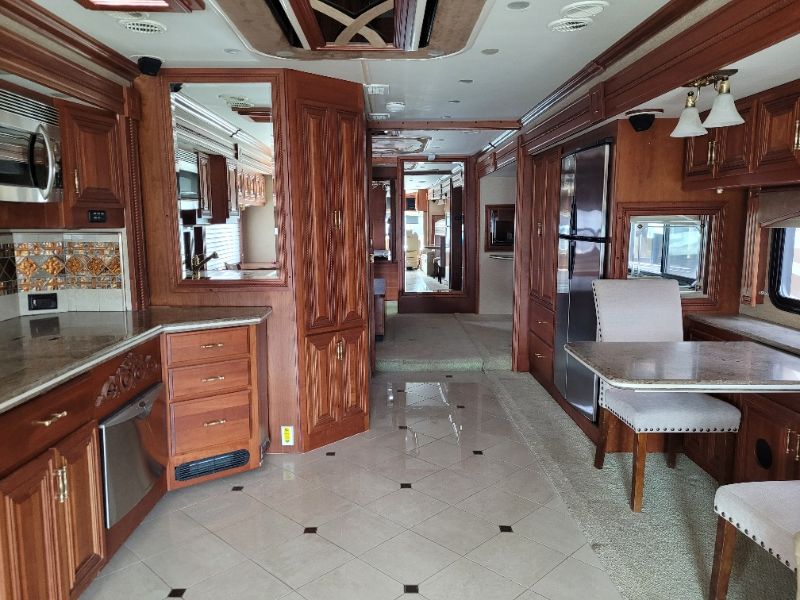 2008 Fleetwood American Eagle 42F - Image 8