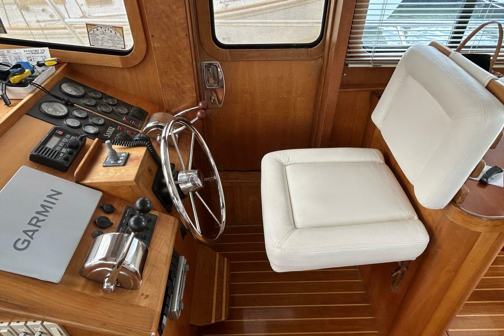 2004 Sabre 36 Flybridge - Image 24