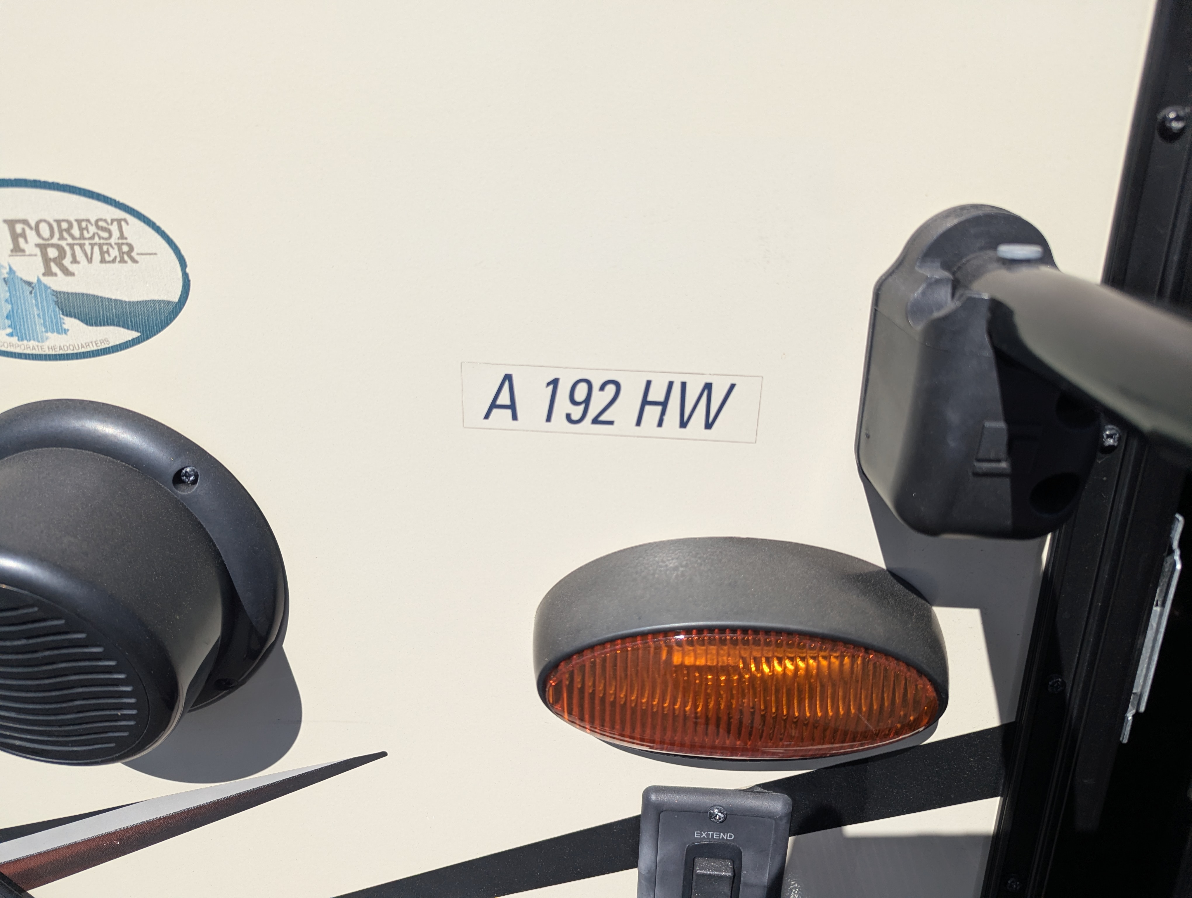 2016 Forest River Rockwood Hard Side A192HW - Image 7