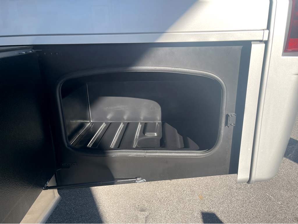 2026 THOR MOTOR COACH PASADENA 38FX - Image 15