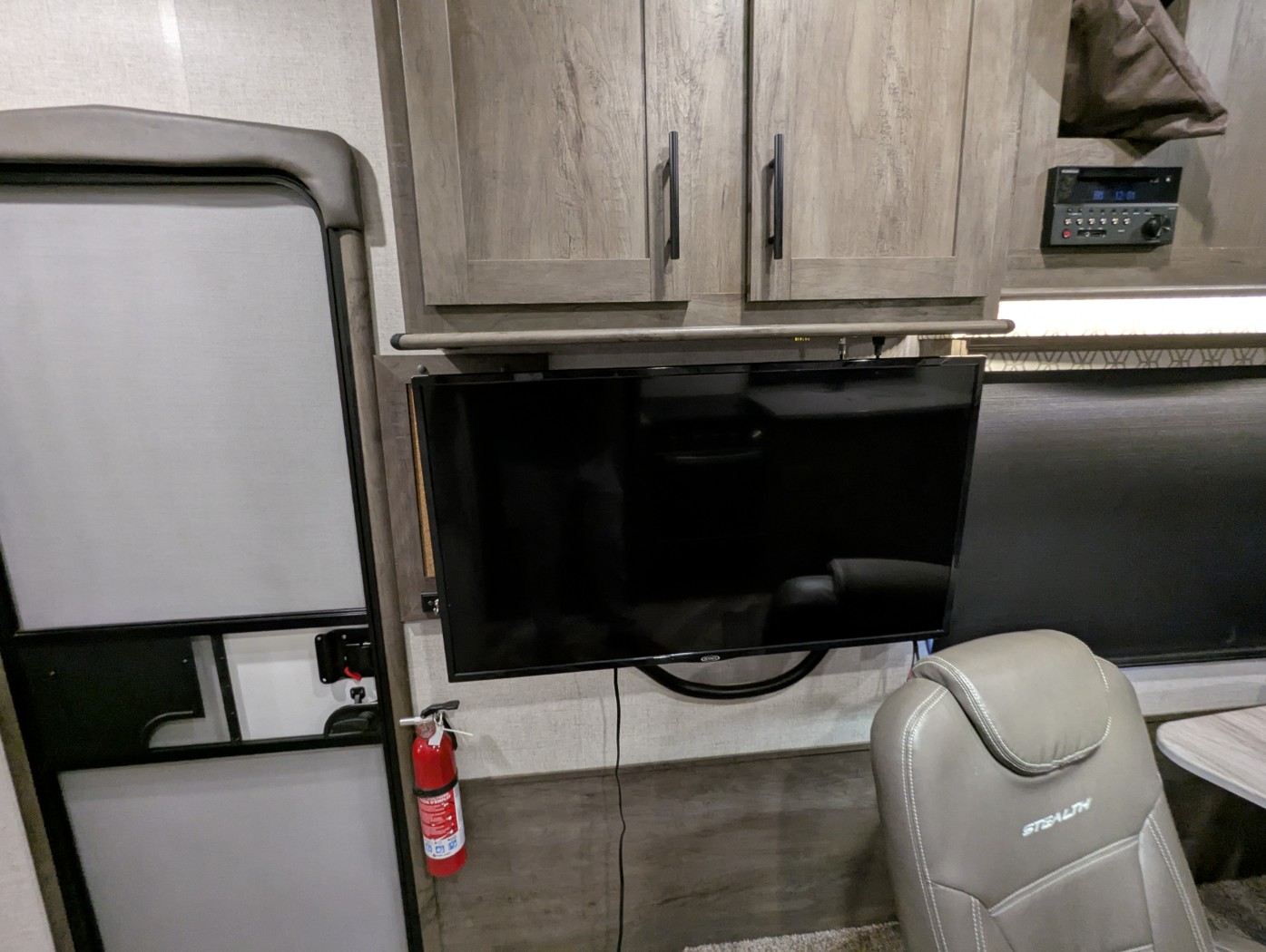 2021 Forest River Stealth FQ2413 - Image 18