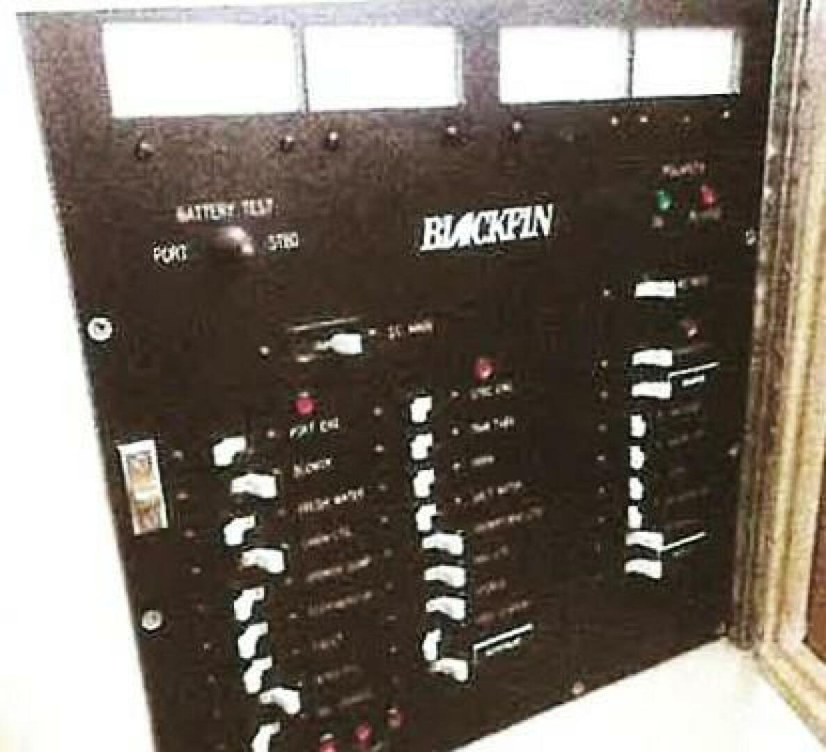 1994 Blackfin - Image 11