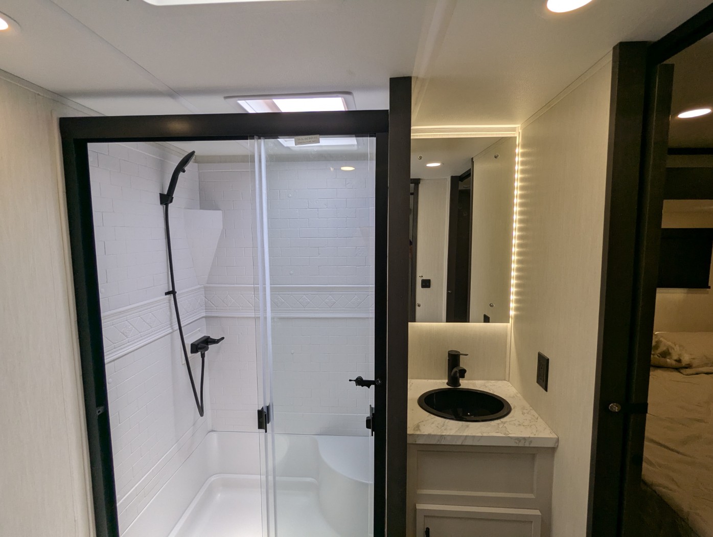 2026 Forest River CRUSADER 2SUITE - Image 17