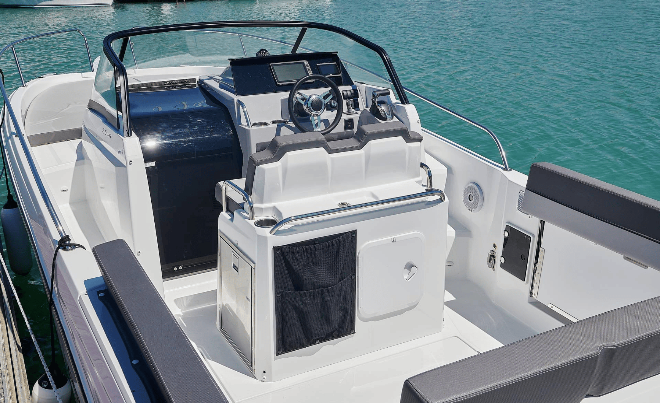 2027 Jeanneau Leader 7.5WA - Image 3