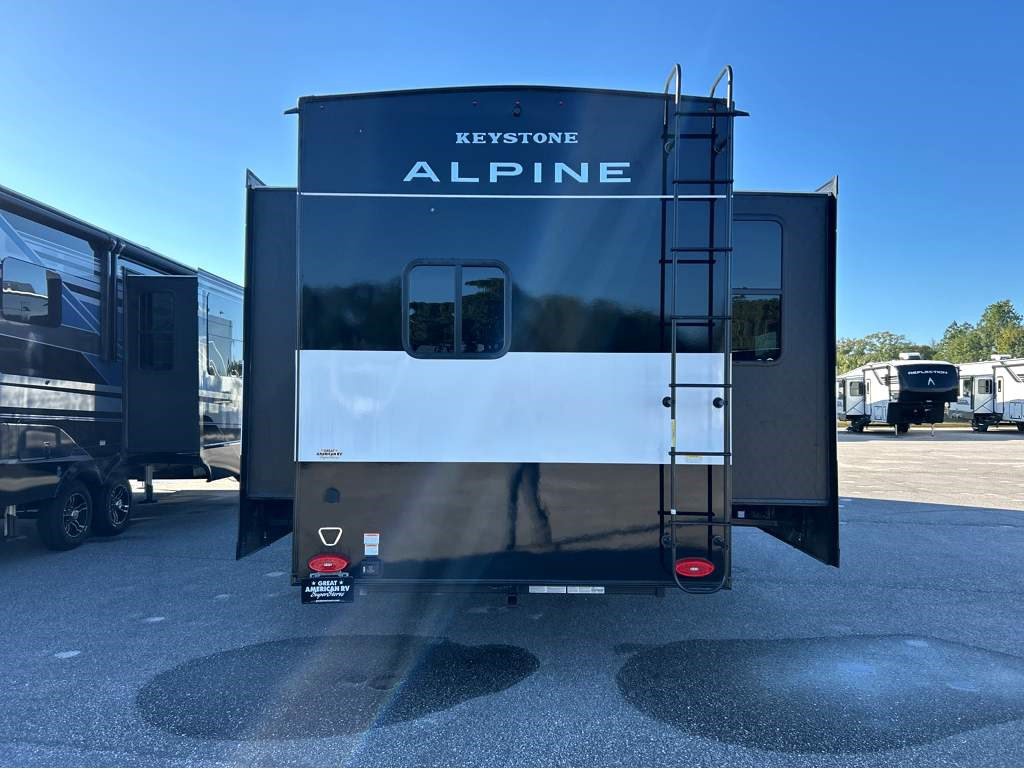 2026 Keystone AVALANCHE 366LS - Image 9