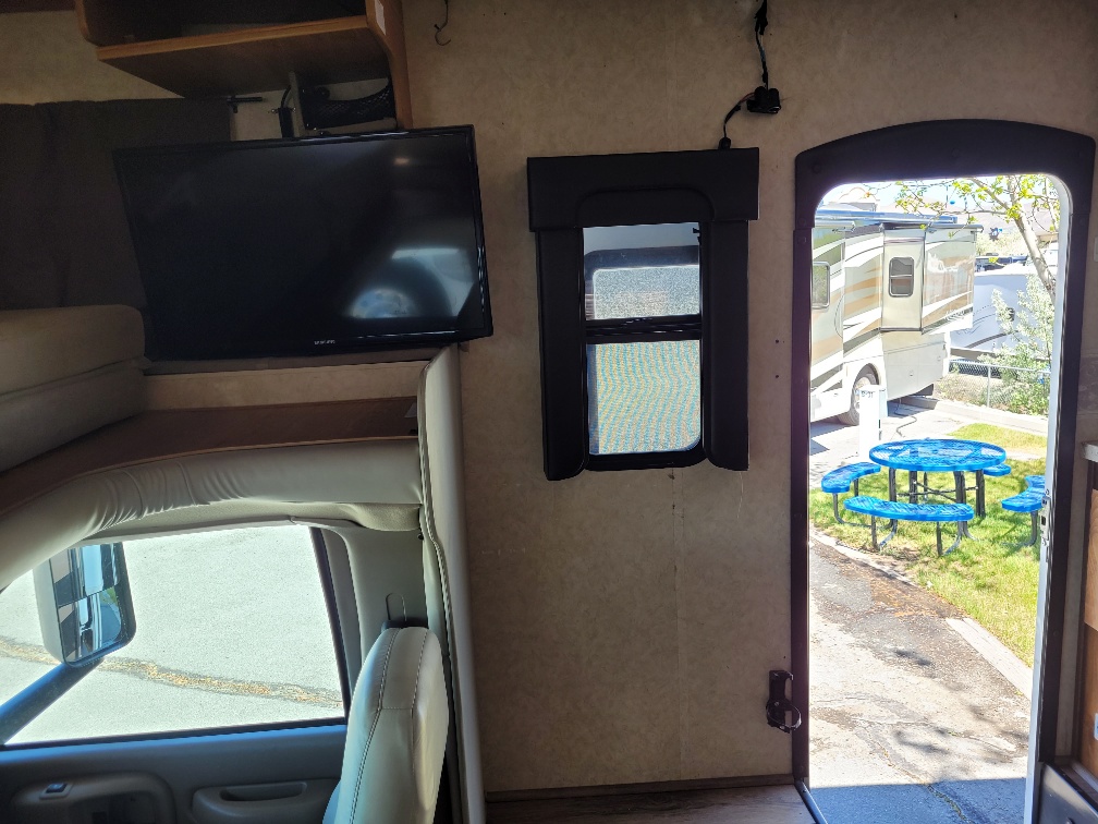 2006 Jayco Seneca HD 34 SS - Image 9