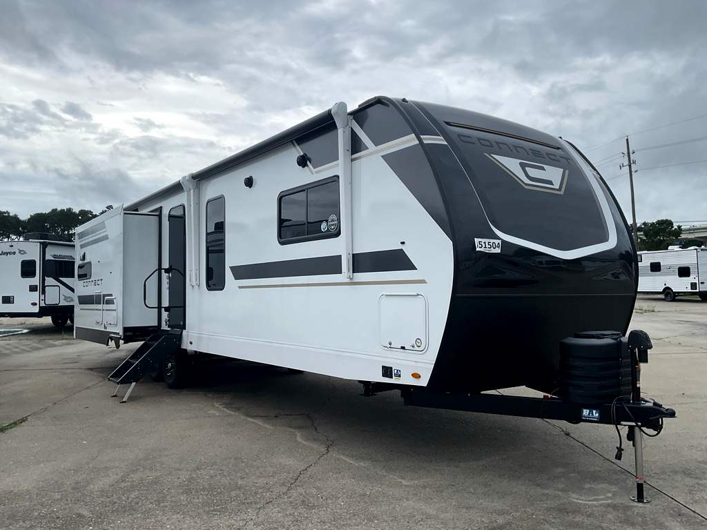 2026 KZ CONNECT C333RLK - Image 1