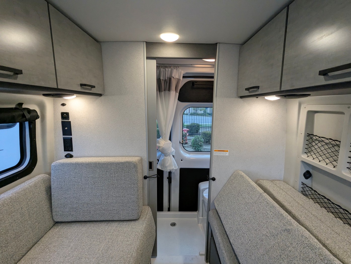 2026 Thor Motor Coach Rize 18GS - Image 19