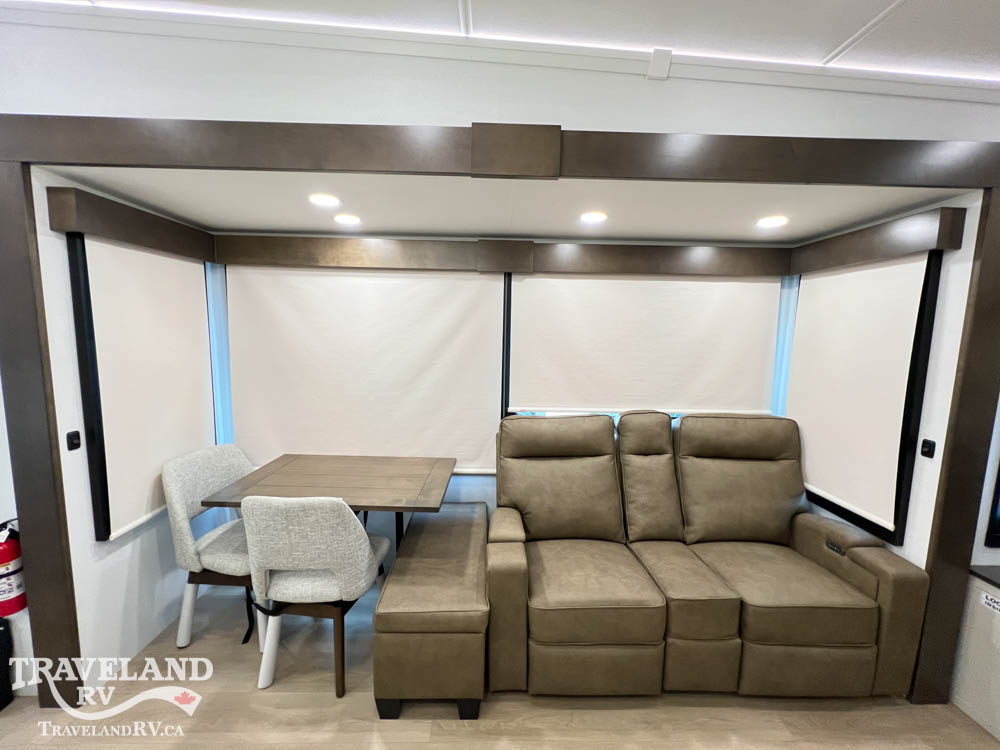 2027 Alliance RV Paradigm 310RL - Image 12