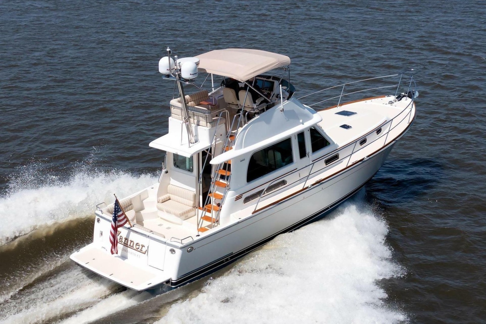 2016 Sabre 42 Fly Bridge Sedan - Image 1