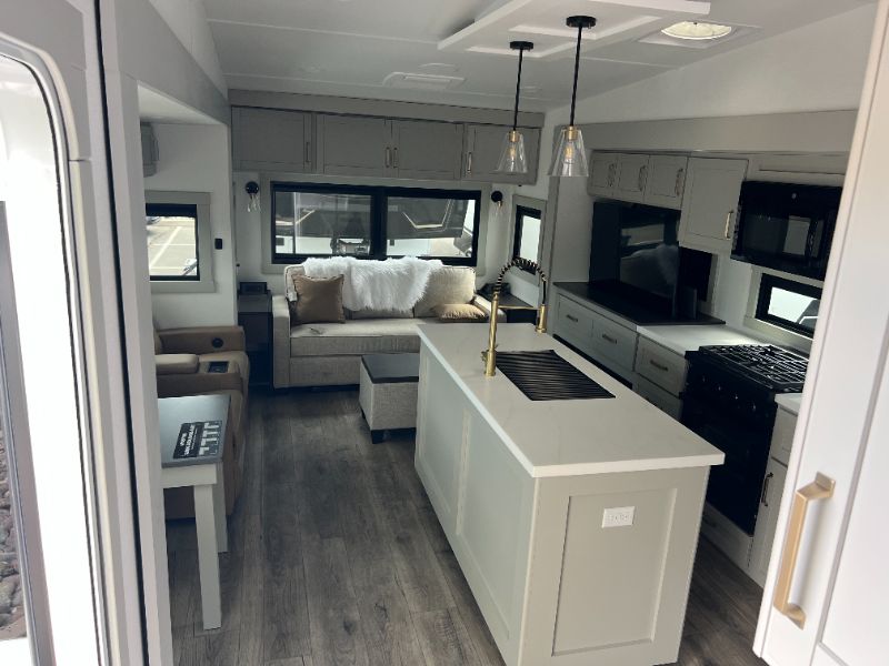 2026 Brinkley RV Model Z 3100 - Image 25