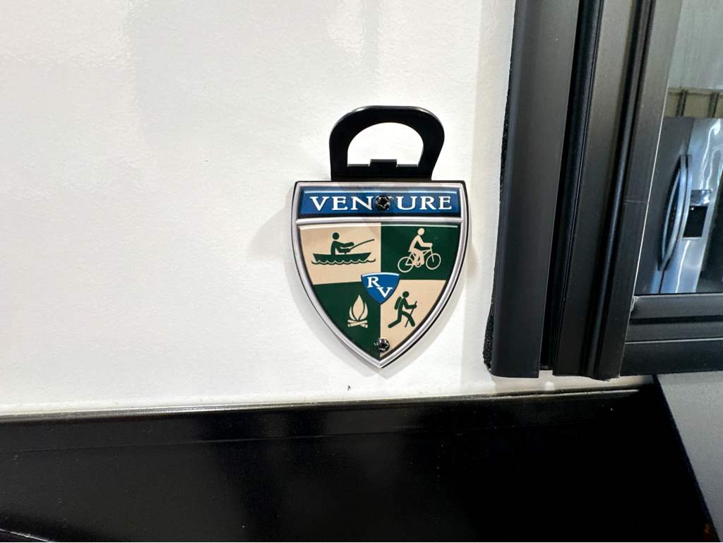 2027 VENTURE RV SPORTTREK 343VBH - Image 6