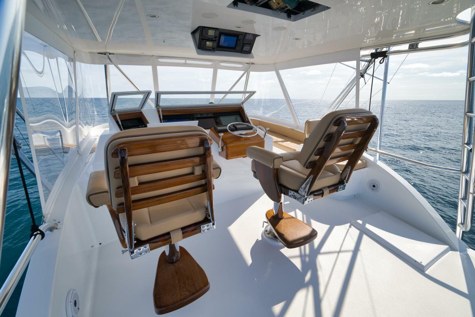 2002 Weaver 60 Convertible - Image 30