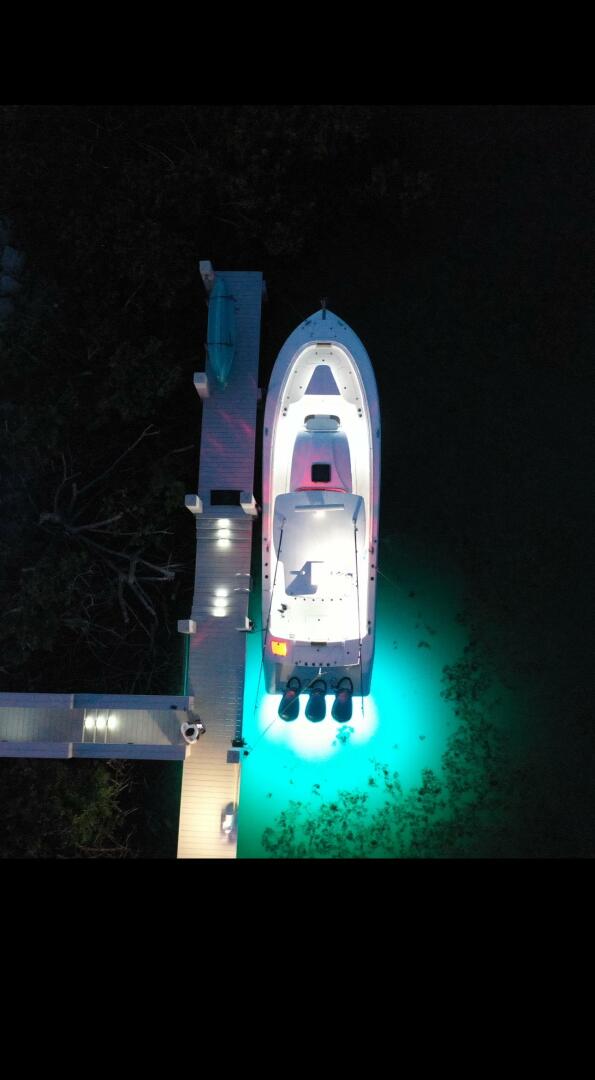 2016 Edgewater 370 - Image 2