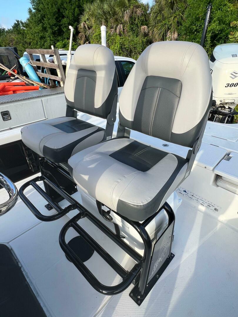 2016 Blue Wave 2400 Pure Bay - Image 12