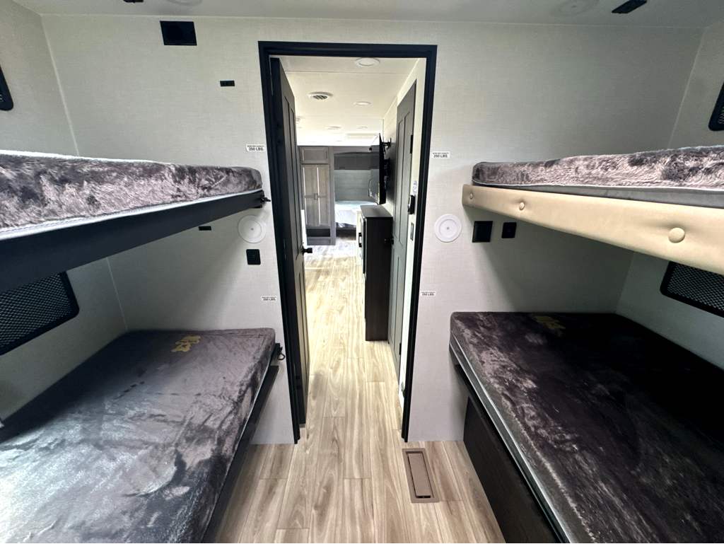 2027 VENTURE RV STRATUS 291VQB - Image 15